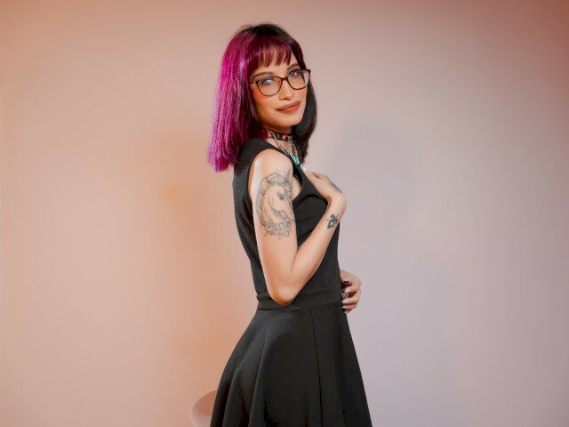 RosalieYork's profile - Image n°1