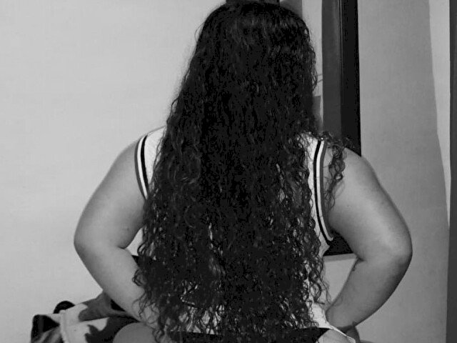 RoxanaSander's profile - Image n°2
