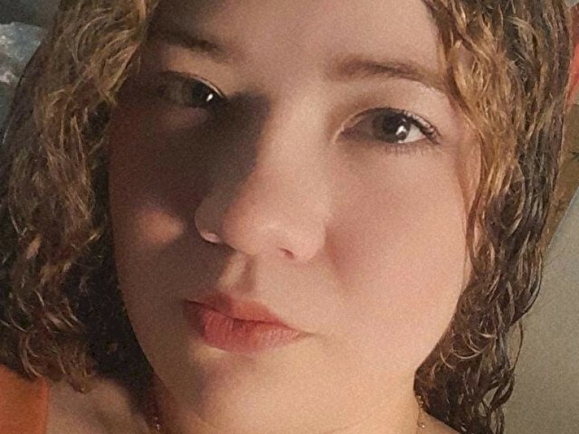 RoxanaSander's profile - Image n°3