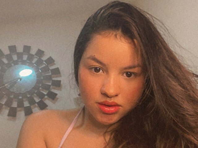 RoseMiltons's profile - Image n°1