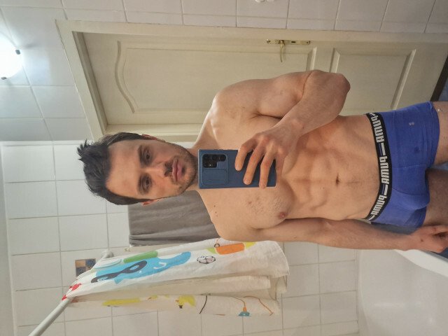RyanCumber's profile - Image n°2
