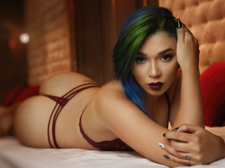 Profil de RachelColor - Photo n°0