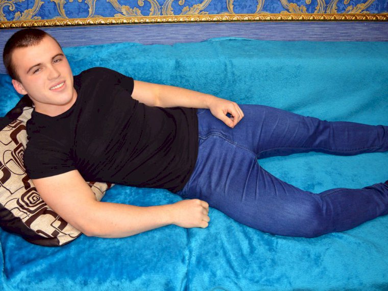 RalphDouson's profile - Image n°1