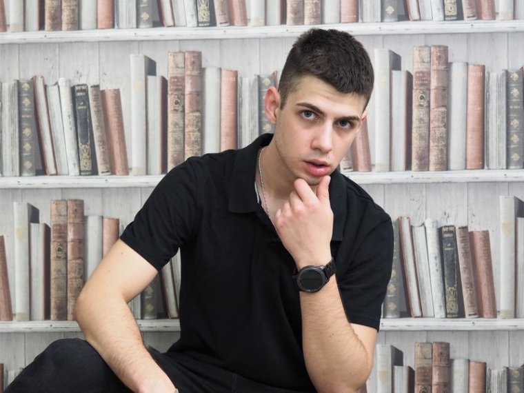 Profil de RalphTurner - Photo n°0