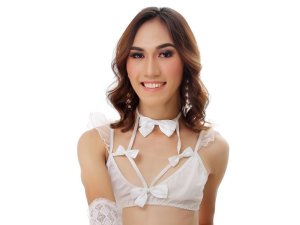 RaviaSalvatorre's Sexcam