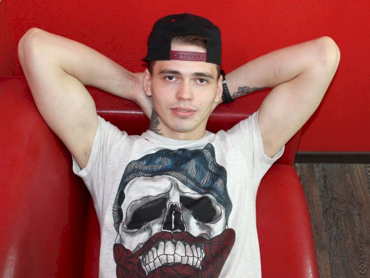 ReeseFoxx's profile - Image n°0