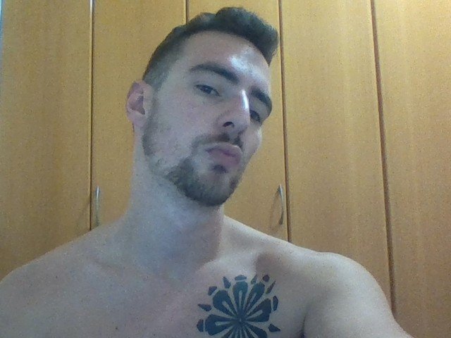 Reushot's profile - Image n°2