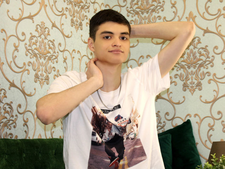RichDouglas's profile - Image n°0