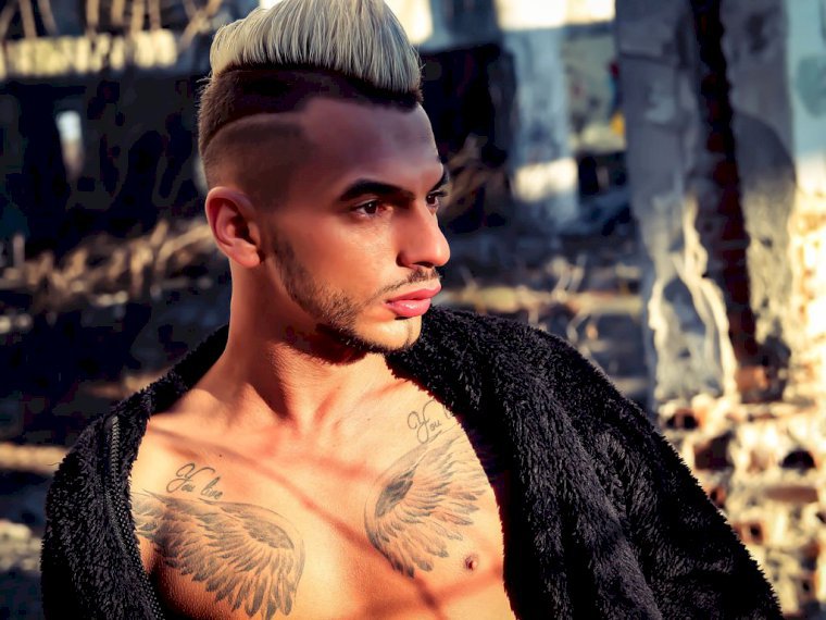 RickyCoxxx's profile - Image n°0