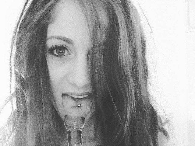 RileyMoon's profile - Image n°2
