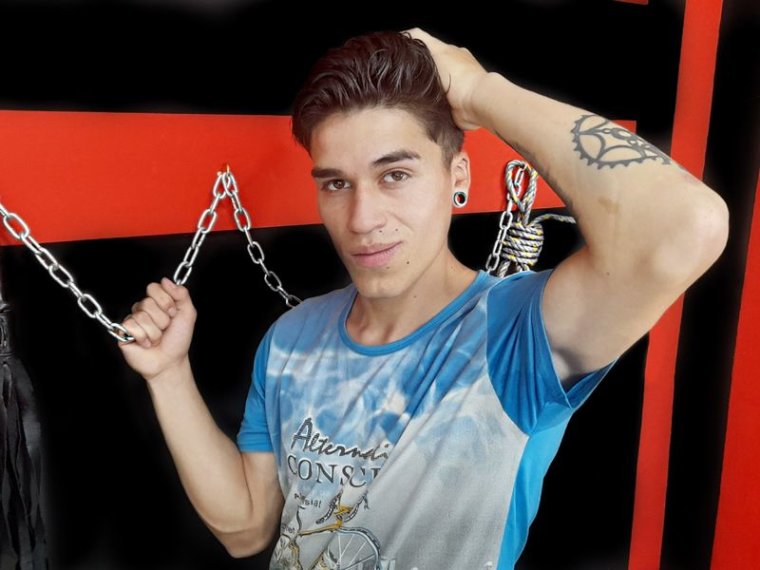 RobertMiller's profile - Image n°0