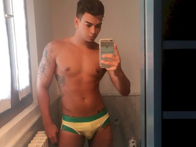 RobetLuz's profile - Image n°2