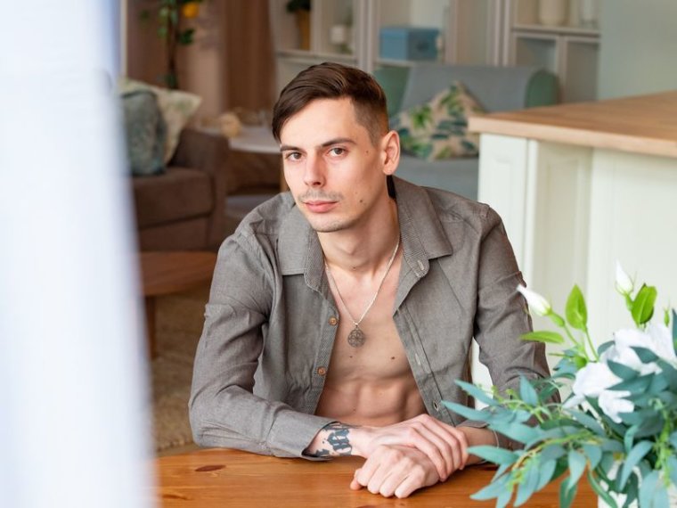 RobFeller's profile - Image n°0