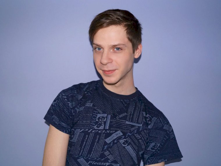 RobineRight's profile - Image n°1