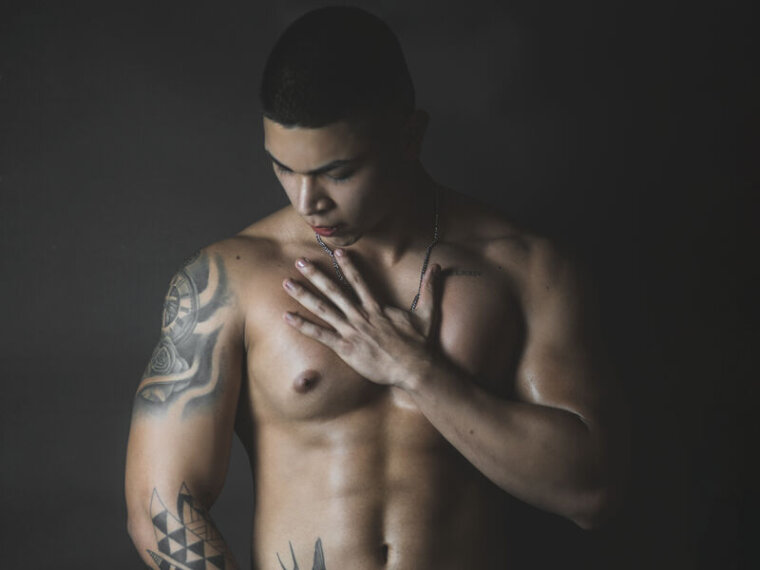 RomanKrob's profile - Image n°0