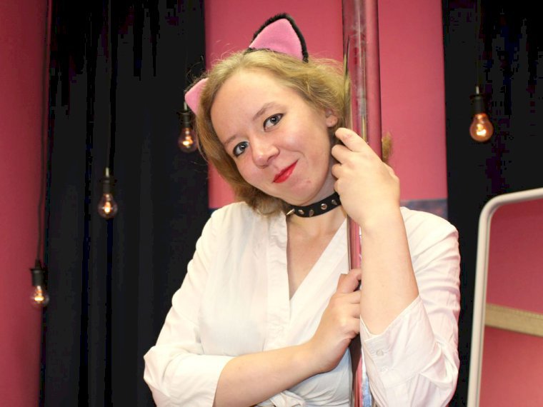 RomanticDoris's profile - Image n°1