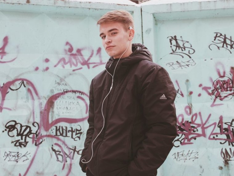 RonBrown's profile - Image n°0