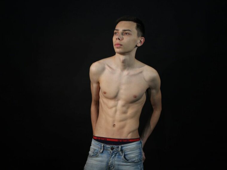 RonSnow's profile - Image n°1