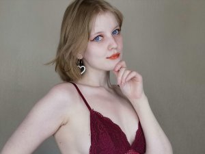 RosaBrown's Sexcam