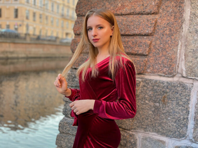 RoxanaGeel's profile - Image n°0