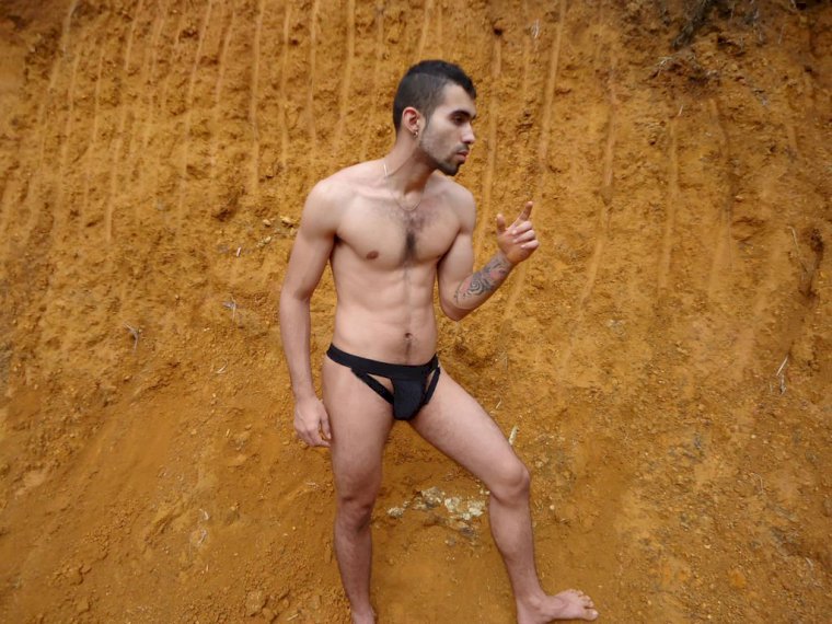 royalbigdick's profile - Image n°0
