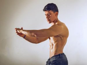 RoyMuscles's Sexcam