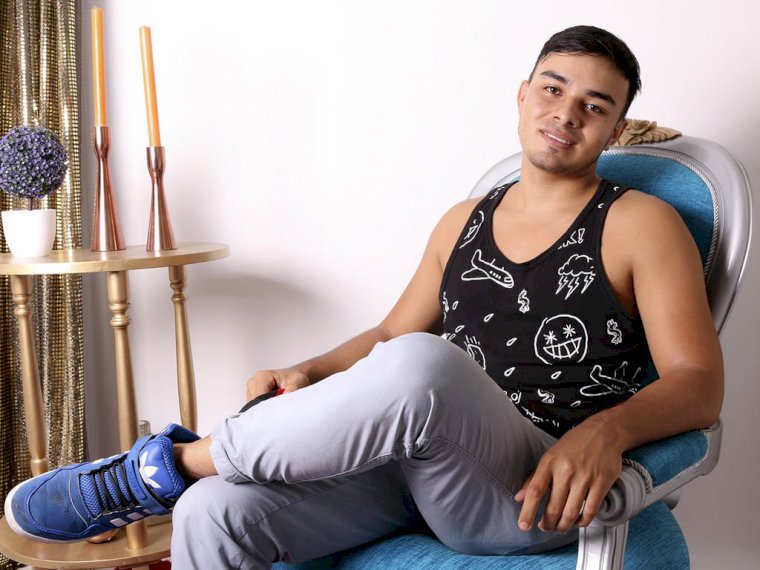 RoyPrince's profile - Image n°1