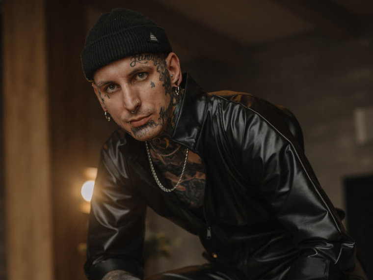 RudyWade's profile - Image n°0
