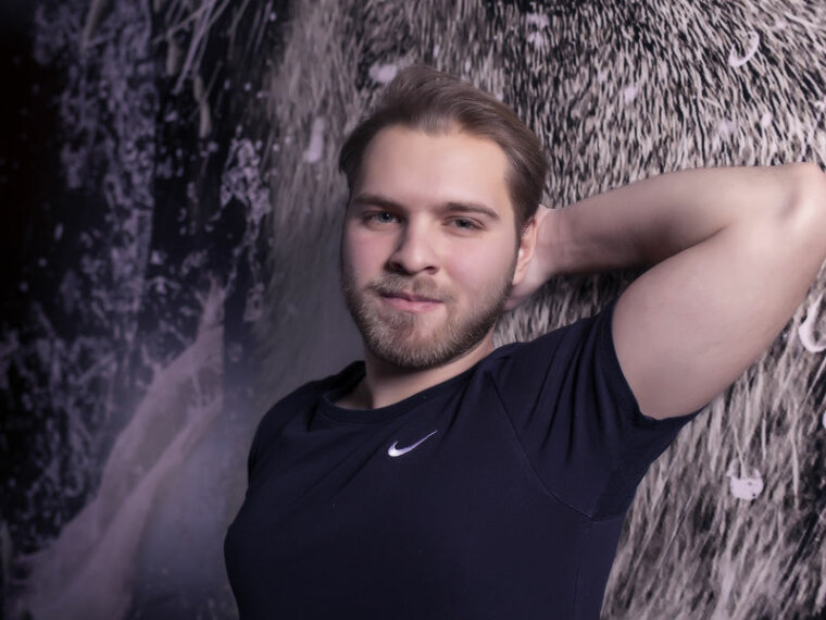 RyanHanson's Profil - Bild n°0