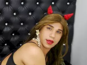 Webcam sex met ShantalNmike