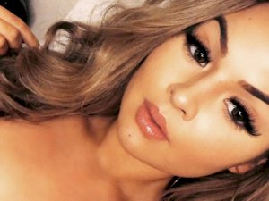 Live Sex SexySerenaUK