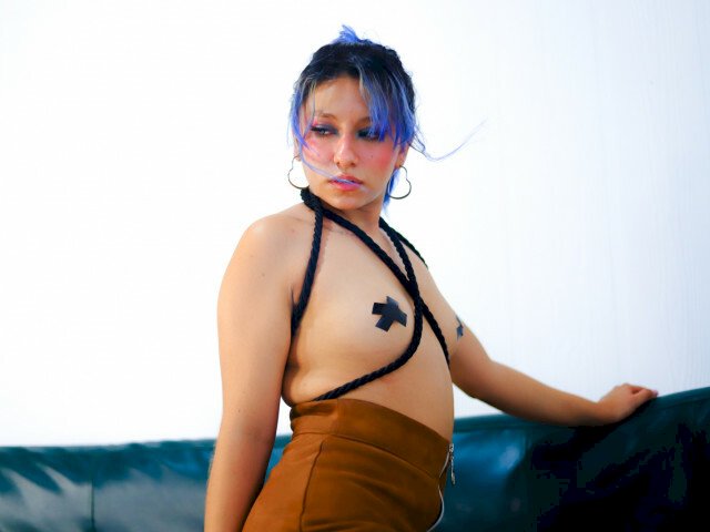 Profil de SinaM - Photo n°0