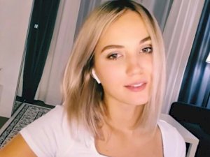 Live Sex SaraMI22