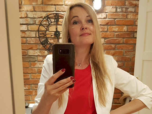Profil de secretPOLINA - Photo n°2