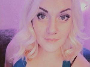 Live Sex SierraSkyee