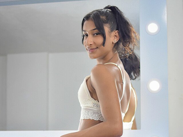 SofiaNaughty's profiel - Afbeelding n°8