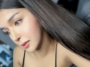 Live Sex SenioritaAki