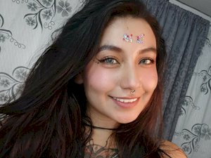 Live Sex Sweetlunaxx