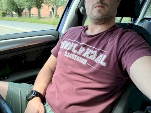 Live Sex SugarDaddy83
