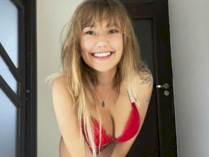 Live Sex SweetMarike