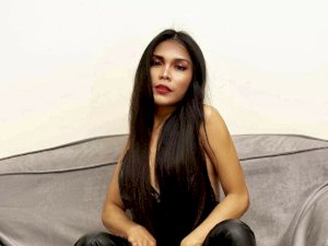 Live Sex SatineX