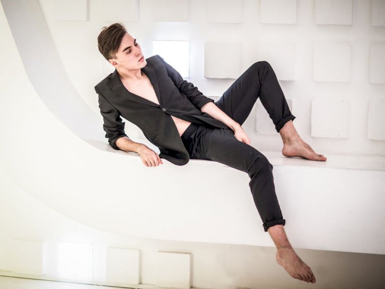 Profil de ScreamsOfJoy - Photo n°0