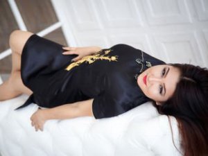 Live Sex SelenaSunn