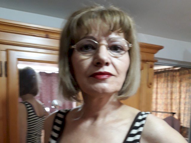 sexyladyemma's Profil - Bild n°0
