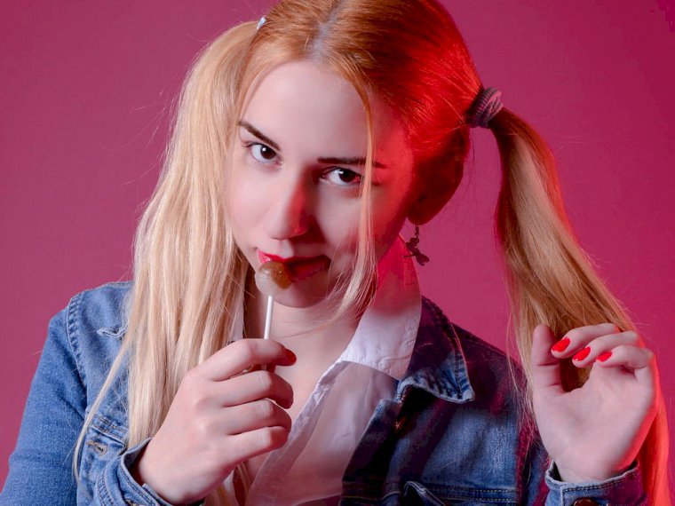 Profil de SEXYPUSSYCLARA - Photo n°0