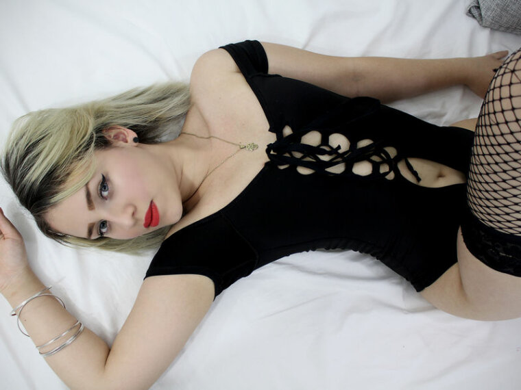 SharonAlba's Profil - Bild n°0