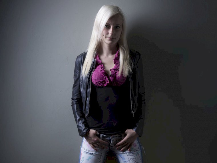Profil de ShyBlondi - Photo n°1