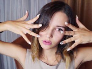 Sexcam Porn von ShyEvaa