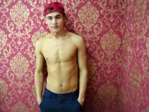 Live Sex SoHotColin
