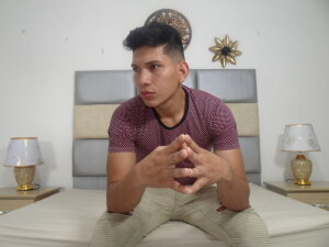 Live Sex StevenEnriquez